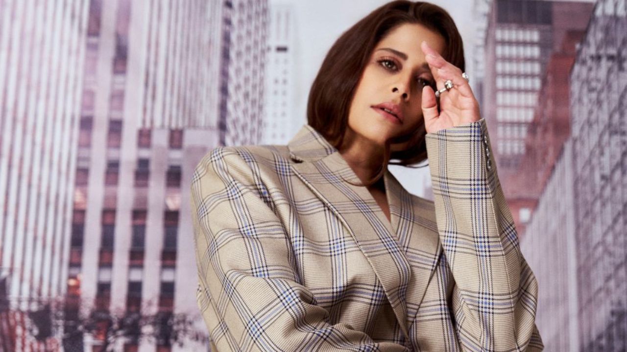 बॉलिवूडमध्येदेखील सईने तिच्या अभिनयातील वेगळेपणा जपत सातत्यपूर्ण काम सुरूच ठेवलं आहे आणि येणाऱ्या काळात देखील ती अनेक बड्या बॉलिवूड प्रोजेक्ट्सचा महत्त्वपूर्ण भाग होणार असल्याच कळतंय