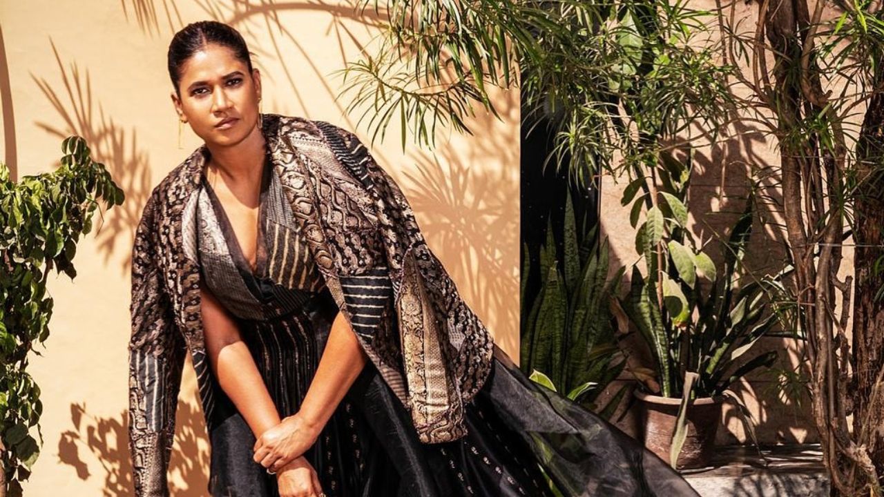ग्लोबल स्टार छाया कदमने नुकतेच IIFA साठी स्वतःचा स्टायलिश लुक तयार केला होता. सोशल मीडियावर आता त्यांच्याच फोटोची चर्चा होत आहे. 