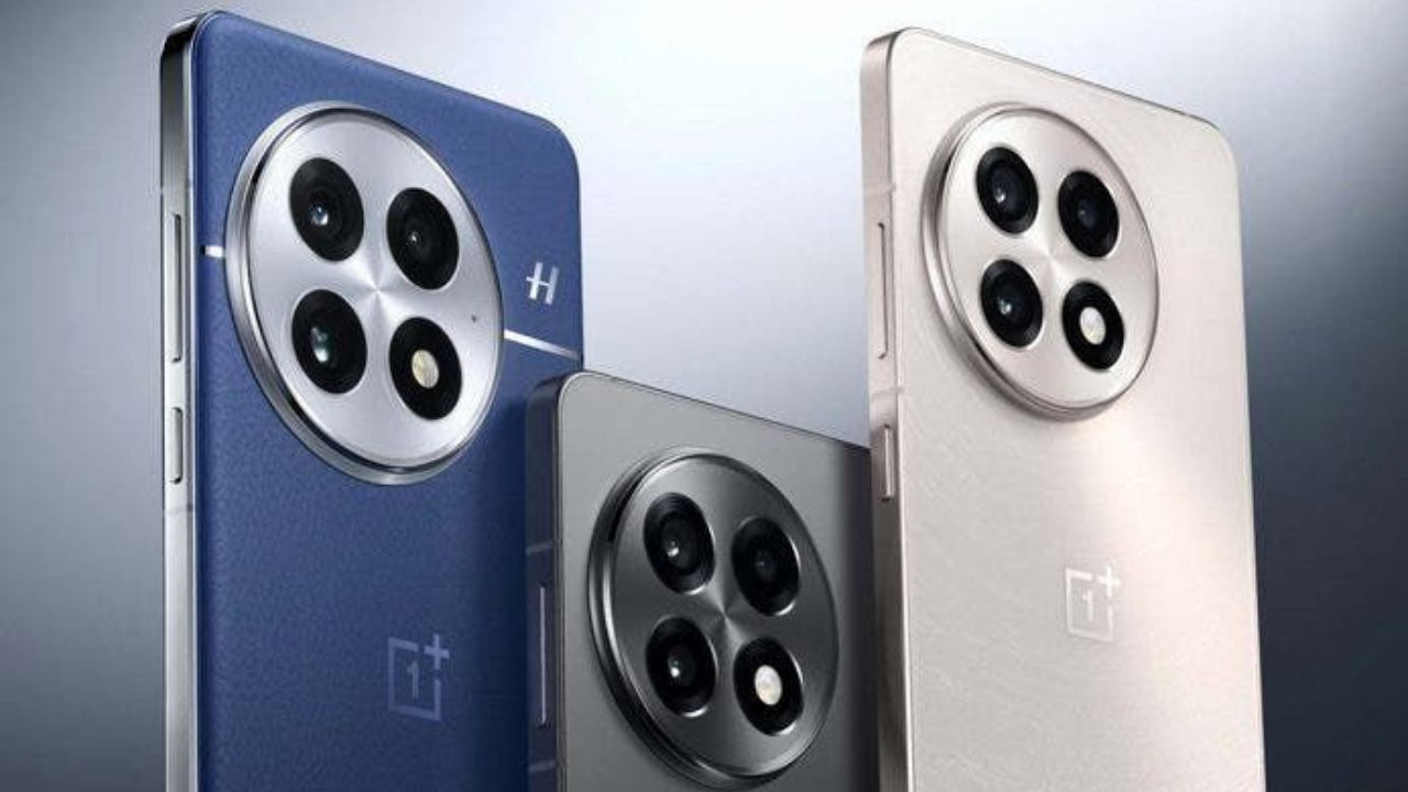 OnePlus 13 स्मार्टफोन 6.82 -इंचाचा QHD डिस्प्ले आणि एडजस्टेबल 