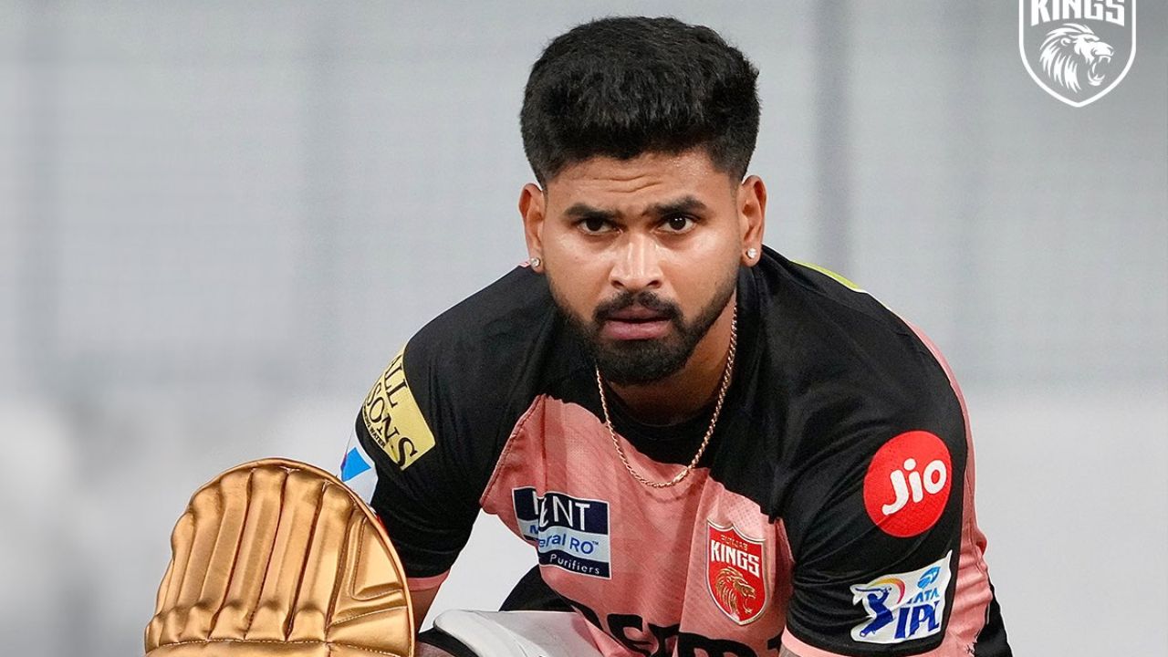 पंजाब किंग्सचा संघ यावेळी मागील वर्षाचा विजेता कर्णधार श्रेयस अय्यरच्या नेतृत्वाखाली खेळताना दिसणार आहे. यावेळी पंजाब किंग्सच्या संघाच्या कामगिरीवर चाहत्यांची नजर असणार आहे. फोटो सौजन्य - Punjab Kings सोशल मीडिया 