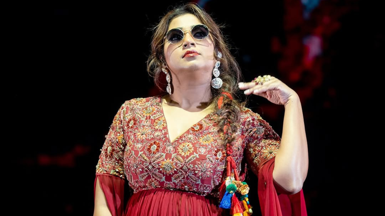 श्रेया घोषालने शेअर केला तिचा Concert Look. (फोटो सौजन्य - Social Media)