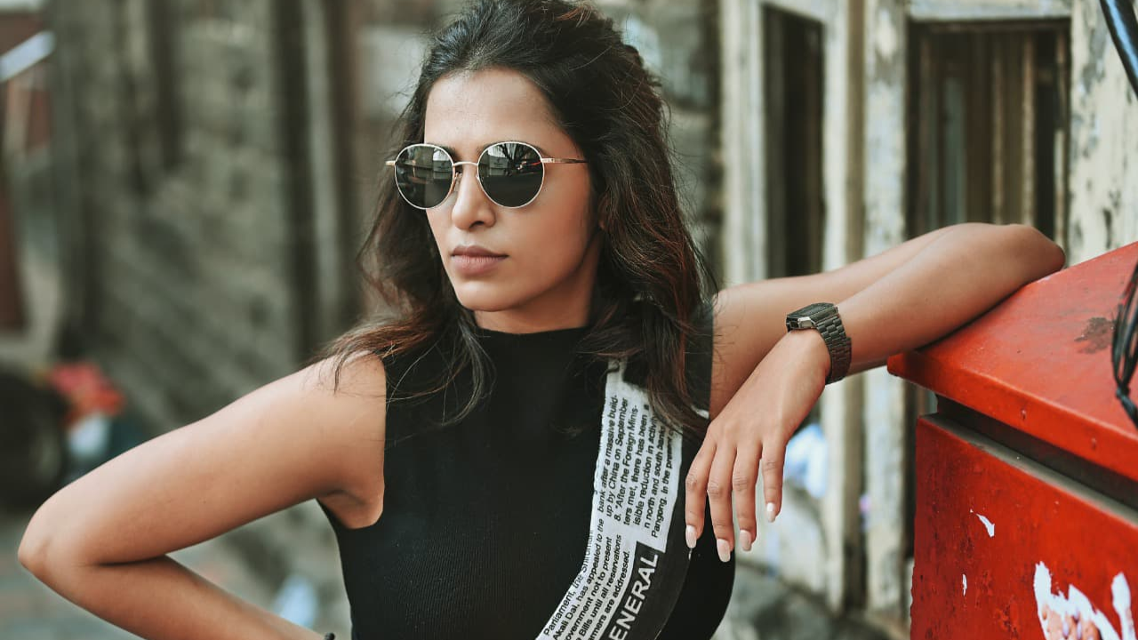 २०२५ सालाच्या अखेरीस अश्विनी चवरे सर्वाधिक चर्चेत असलेली अभिनेत्री ठरेल, असा अंदाज वर्तवला जात आहे, कारण तिच्या स्टाईल आणि कामगिरीची सतत चर्चा सुरू आहे.  