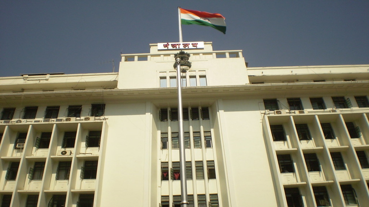 मंत्रालयात आता ऑनलाईन ॲपद्वारे मिळणार प्रवेश, सुरक्षेसाठी नवीन नियम लागू , कशी करायची नोंदणी जाणून घ्या