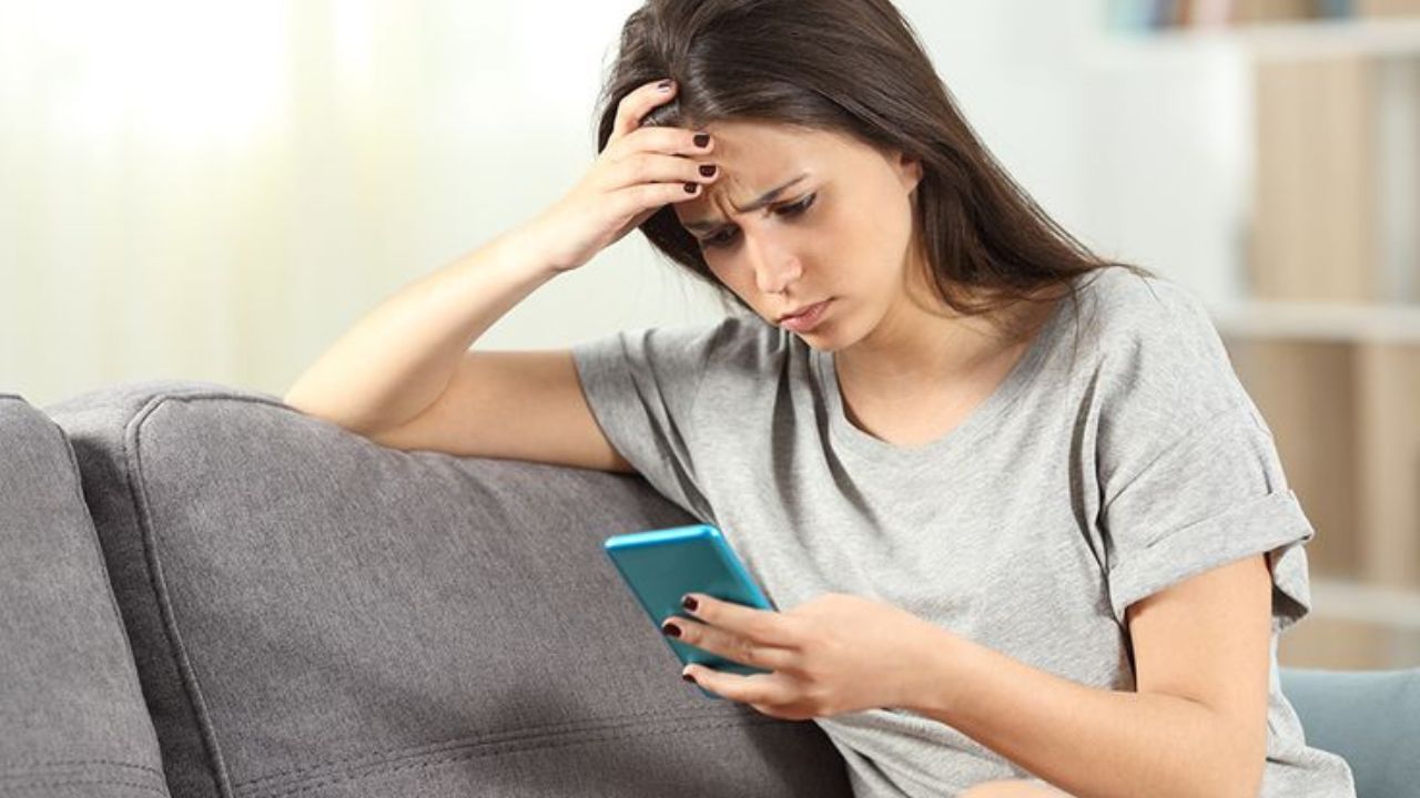 Tech Tips: नवीन स्मार्टफोन खरेदी करण्याचा विचार करताय? या आहेत तुमच्यासाठी महत्त्वाच्या टीप्स