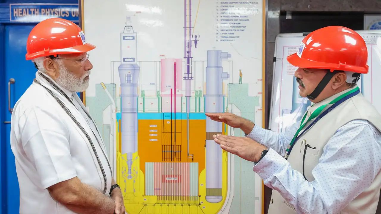 तामिळनाडूत पहिली छोटी अणुभट्टी; २०२६ पर्यंत होणार अणुकचऱ्यापासून ५०० मेगावॉट वीजनिर्मिती