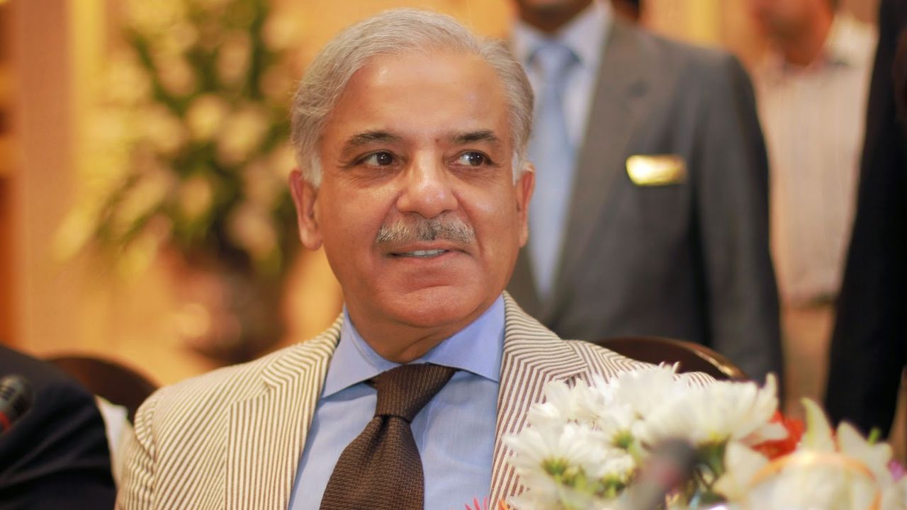 Pakistan News: भारताच्या नादी लागू नका…;  पाकिस्तानच्या माजी पंतप्रधानांचा सरकारला घरचा आहेर