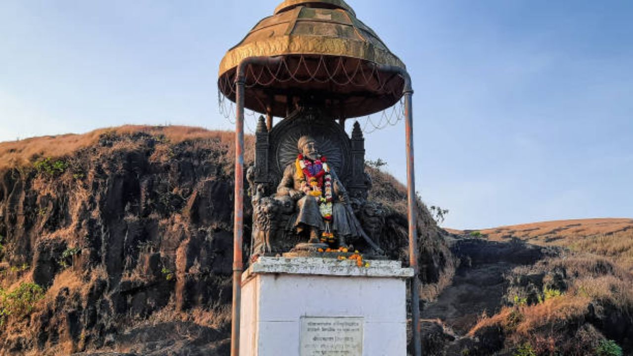 मराठा साम्राज्यासाठी ३ एप्रिल १६८०ची तारीख ‘का’ ठरली काळरात्र! जाणून घ्या शेवटच्या क्षणी शिवराय नेमकं काय म्हणाले