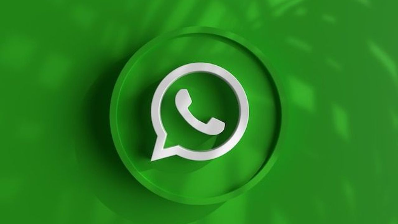 जर तुम्ही एखाद्या युजरला त्याच्या परवानगीशिवाय WhatsApp ग्रुपमध्ये सहभागी केले आणि त्याने ग्रुप लेफ्ट केला. त्यानंतर देखील तुम्ही त्या युजरला वारंवार ग्रुपमध्ये सहभागी करून घेत असाल तर तुमच्याविरोधात कारवाई केली जाऊ शकते. 