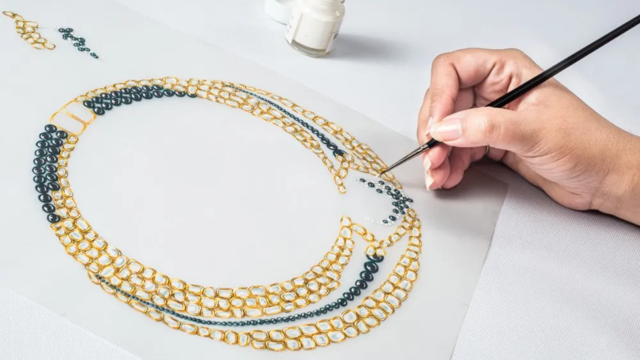 दागिन्यांच्या क्षेत्रात घडवा करिअर, कमवा लाखों… ‘या’ विद्यापीठाने सुरू केला Jewellery Designing कोर्स!