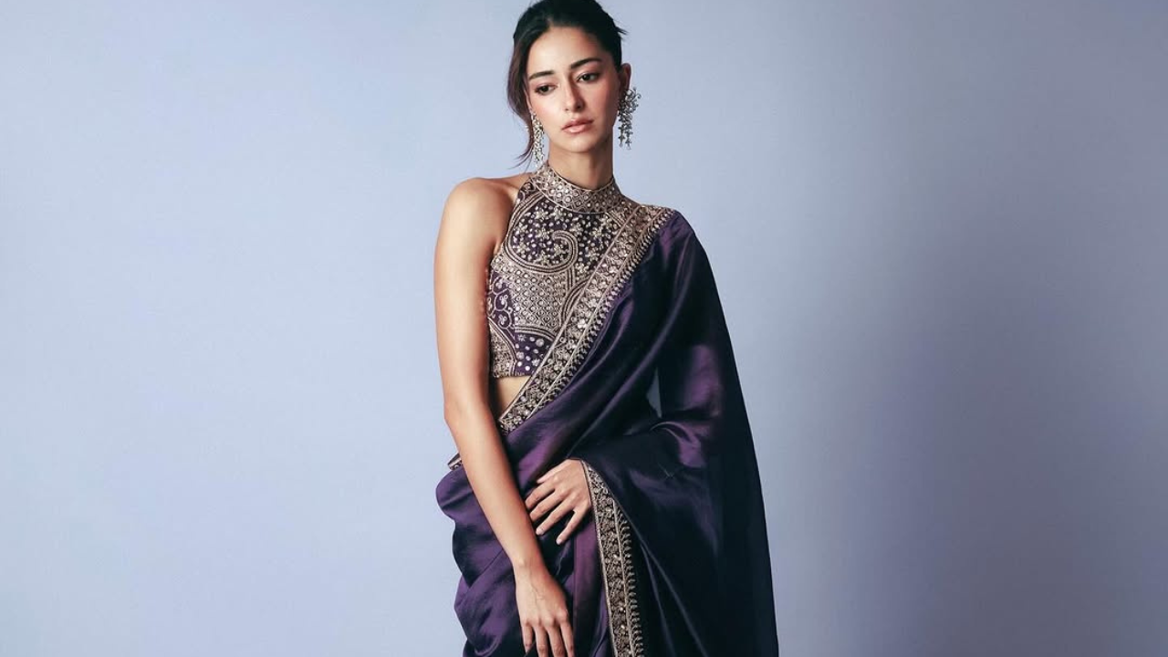 अभिनेत्रीच्या चाहत्यांनी कॉमेंट्स मध्ये गर्दी केली आहे. अभिनेत्रीच्या सौंदर्याचे भरभरून कौतुक केले आहे.