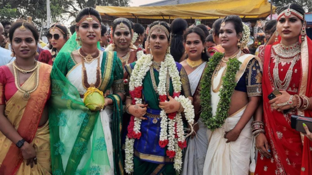 Kinnar Marriage: किन्नरही लग्न करतात? विवाहाच्या दुसऱ्या दिवशीच होतात विधवा; काय आहे यामागची कथा...