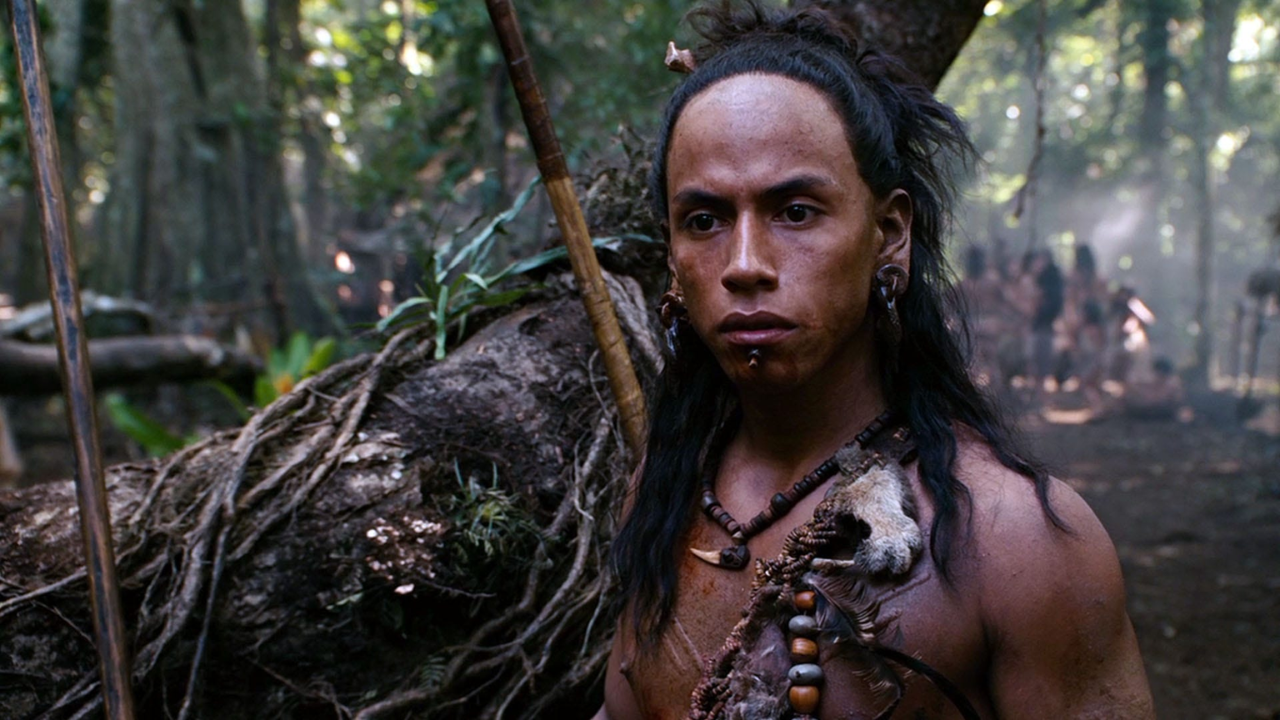 तर Apocalypto हा सिनेमा मायान संस्कृतीवर आधारित आहे. तेथील जमाती आणि त्यांच्या चित्र विचित्र प्रथा यांचा उल्लेख या सिनेमा मध्ये करण्यात आला आहे. 