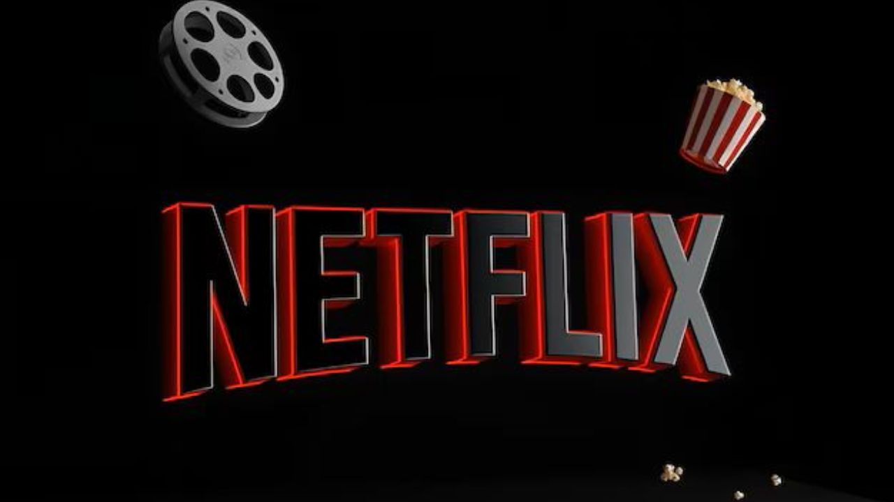 Tech Tips: Netflix वर वाचा फक्त डायलॉगचे सबटाइटल, आत्ताच करा ही सेटिंग