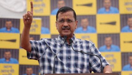 “भाजपच्या मांडीवर कॉंग्रेस बसलाय….धोकेबाज पक्ष; अरविंद केजरीवाल नेमके भडकले का?
