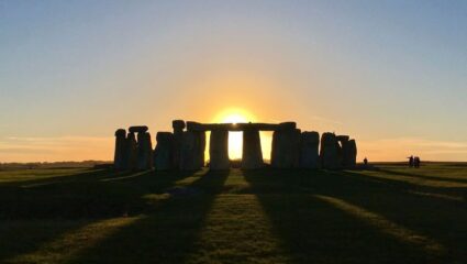 longest day 2025 : आज वर्षातील सर्वात मोठा दिवस; पाहा ‘उन्हाळी संक्रांती’चे खगोलशास्त्रीय आणि सांस्कृतिक महत्त्व