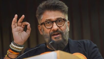 Vivek Agnihotri : ‘तृणमूल काँग्रेस म्हणजे गुंडांचा पक्ष, मुर्शिदाबादमध्ये हिंदू मुली…’ ; विवेक अग्निहोत्रींचा गंभीर आरोप