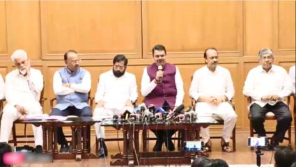 Breaking News : अखेर हिंदी भाषा सक्तीचा निर्णय रद्द, लोकभावनेपुढे सरकारची नरमाईची भूमिका