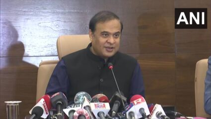 CM हेमंत बिस्वा शर्मांचा काँग्रेसवर गंभीर आरोप; म्हणाले, “इस्लामिक हँडलर 5000 पेक्षा जास्त…”