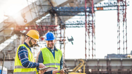 Maharashtra News: “बांधकाम कामगारांची फसवणूक करणाऱ्यांवर…”; कामगार मंत्री फुंडकरांचा थेट इशारा