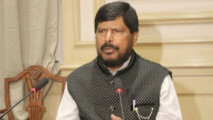 “ठाकरे बंधू एकत्र आले तरी काही…”; महापालिका निवडणुकांबाबत रामदास आठवलेंचे महत्वाचे भाष्य