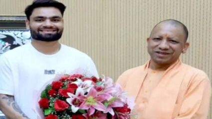 क्रिकेटर ते बेसिक एज्युकेशन ऑफिसर! Rinku Singh ने केली नवी इनिंग सुरू; किती मिळणार पगार? 