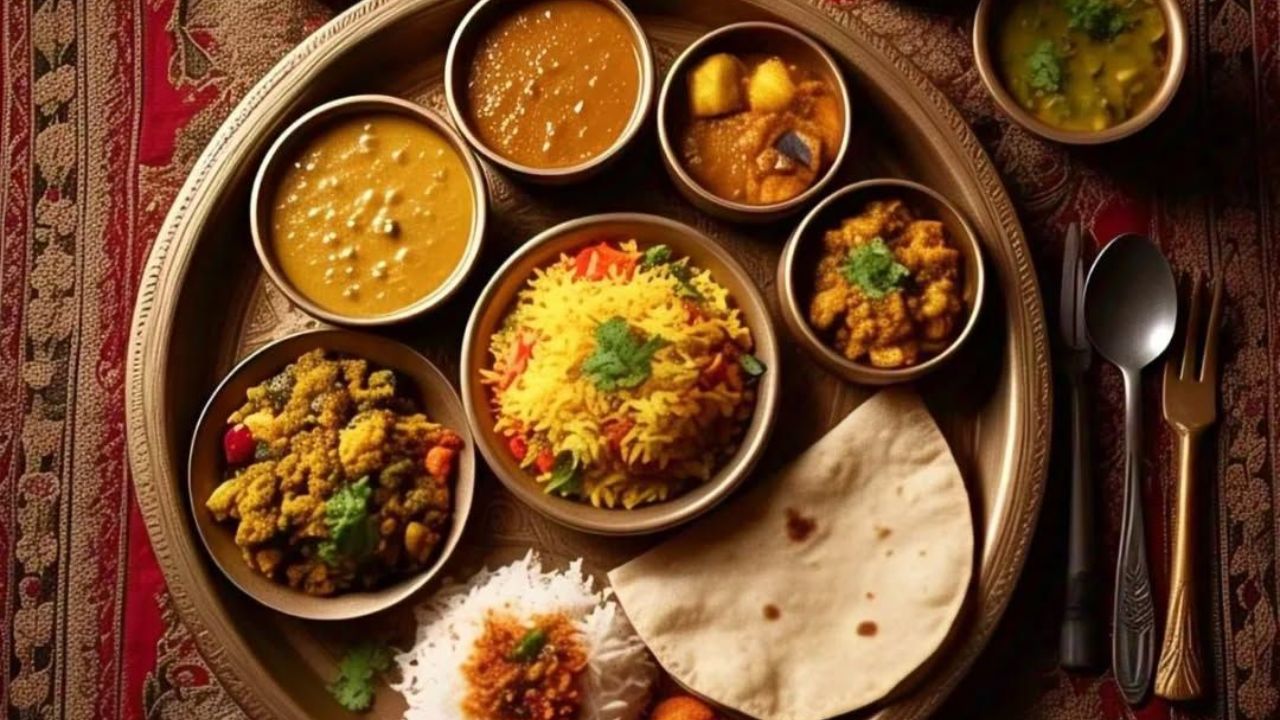 दुसरीकडे, नागालँड हे देशातील असे राज्य आहे जिथे शाकाहारी लोकांची संख्या एक टक्क्यापेक्षा कमी आहे. येथील 99 टक्क्यांहून अधिक लोक मांसाहारी आहेत.
