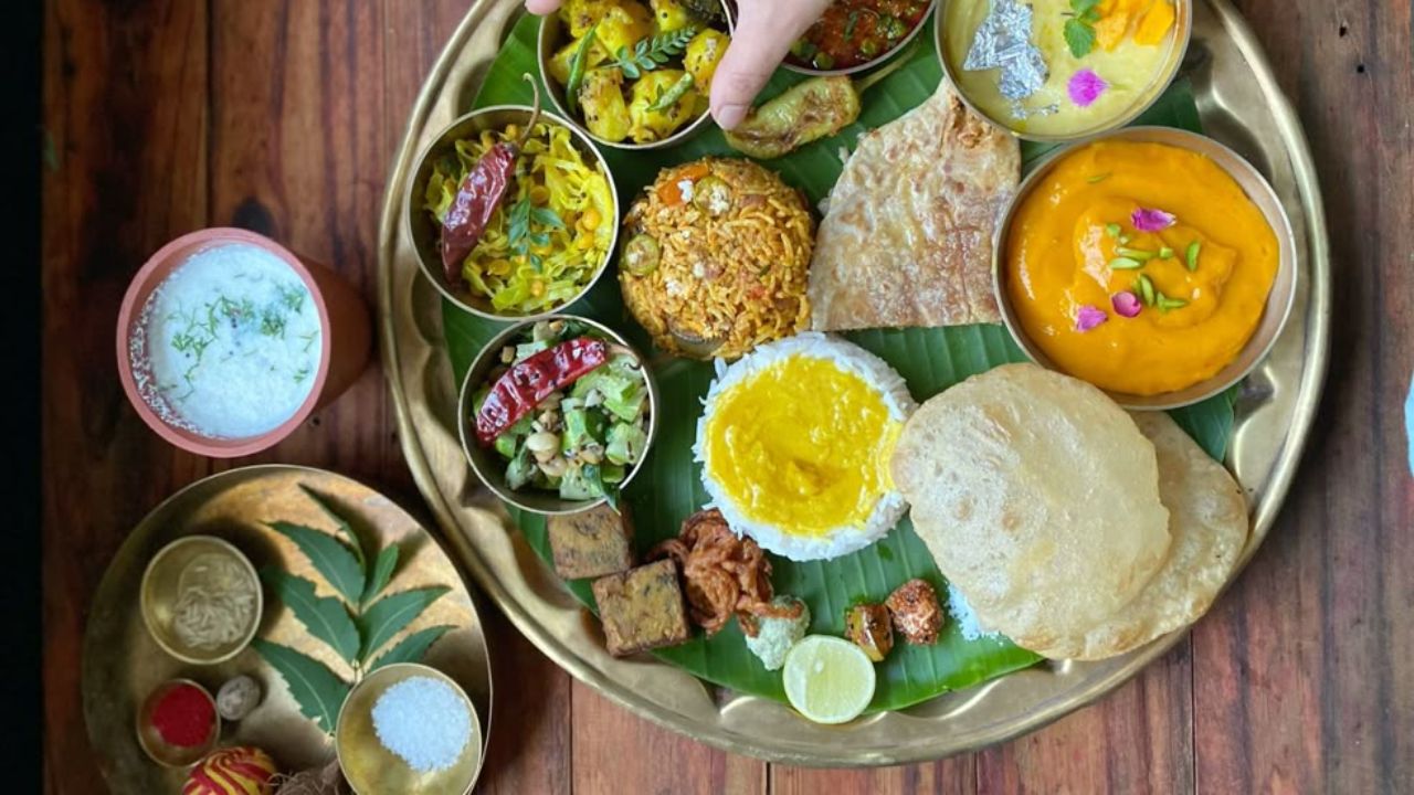 पण तुम्हाला माहिती आहे का भारतातील कोणत्या राज्यात सर्वाधिक शाकाहारी लोकं राहतात?  भारतातील हे राज्य शाकाहारात नंबर वन मानले जाते.
