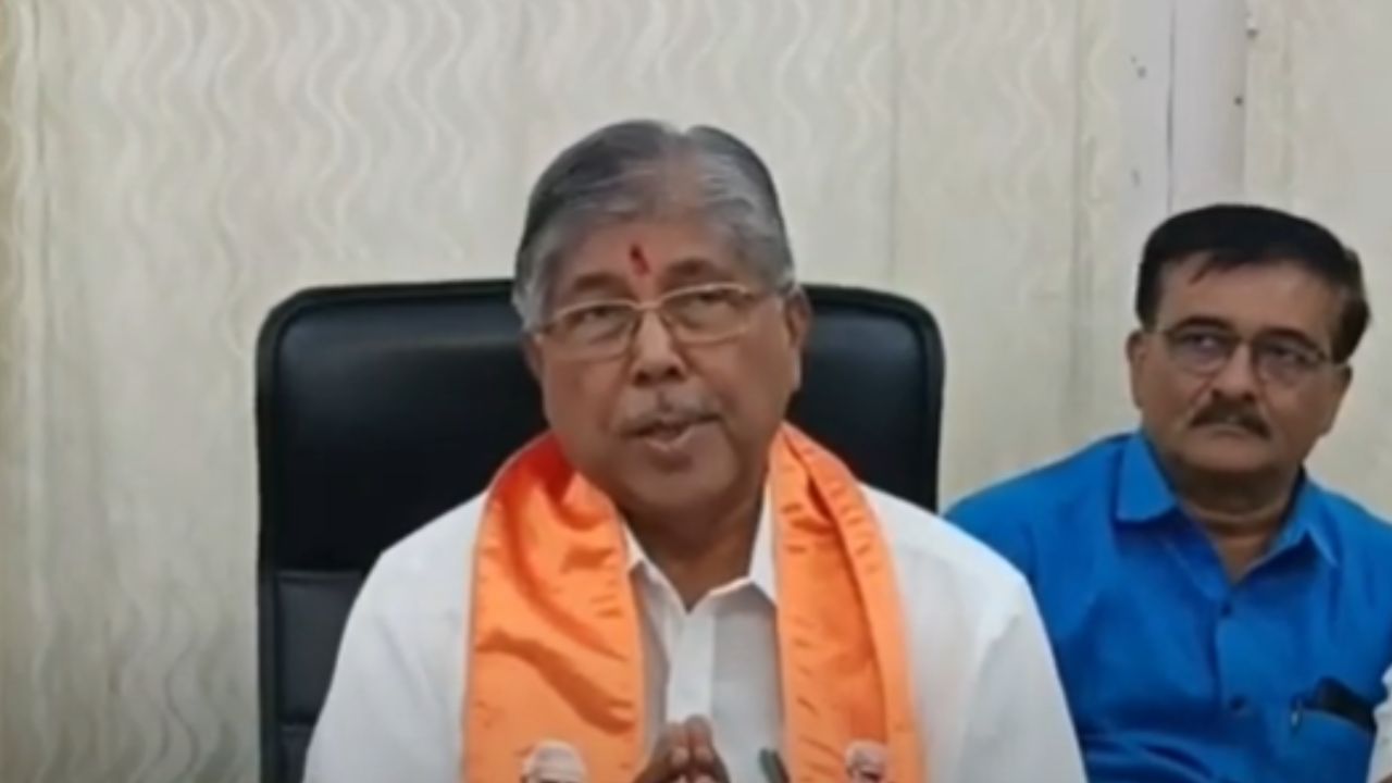 Chandrakant Patil : देशातील दहशतवाद आणि नक्षलवाद संपवणं हेच मोदींच ध्येय; चंद्रकांत यांचं वक्तव्य