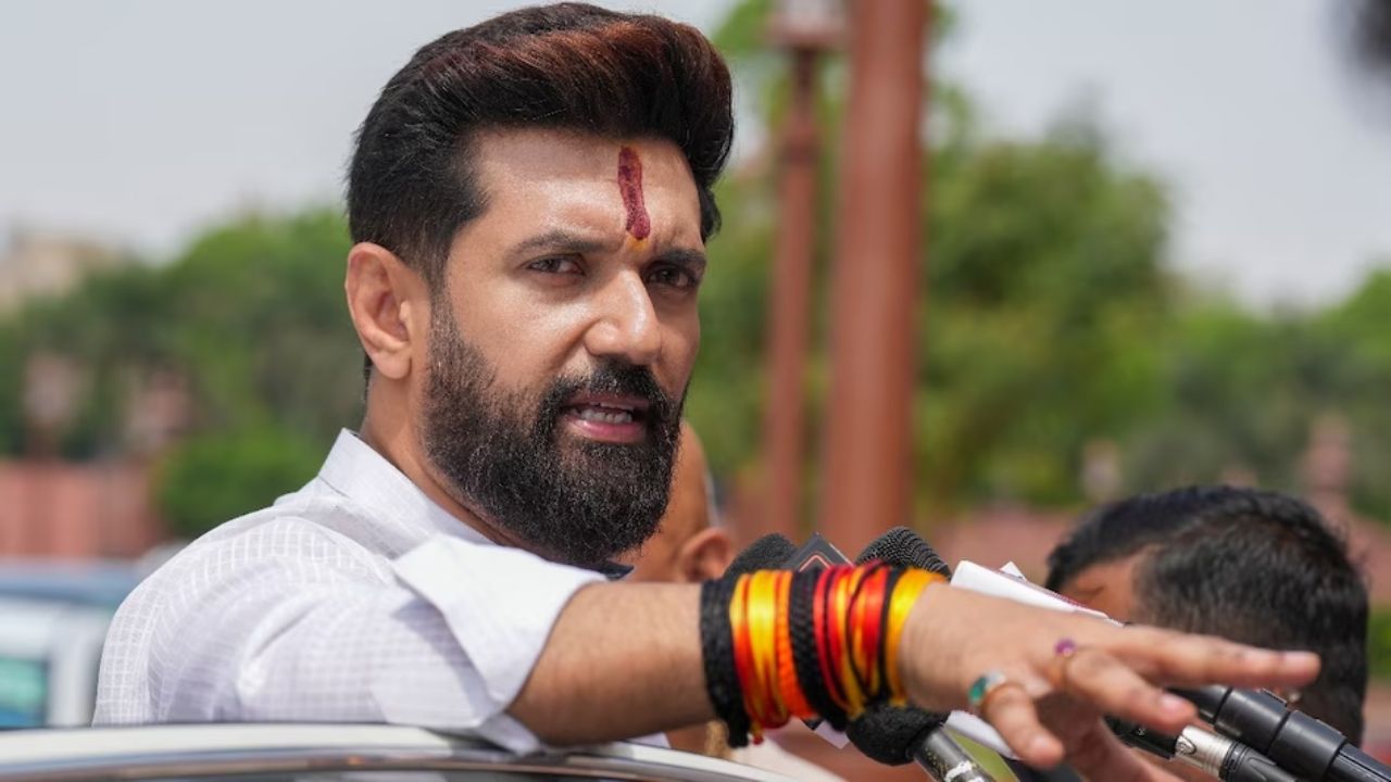 हिंमत असेल तर निवडणुकीवर बहिष्कार टाका; चिराग पासवान यांचं राहुल गांधी-तेजस्वी यादव यांना आव्हान