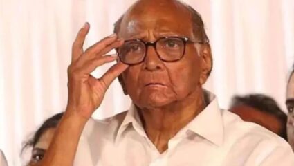 Sharad Pawar News: दोन्ही राष्ट्रवादी एकत्र येण्याच्या चर्चा…?; शरद पवारांनी एका वाक्यात विषय संपवला