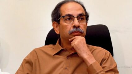 Uddhav Thackeray News:  ‘..तर सोबत राहण्यात काहीच अर्थ नाही’; उद्धव ठाकरेंचे सूचक विधान
