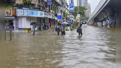 मुंबईकरांसाठी मोठा दिलासा, तलाव पूर्ण भरुन वाहू लागला, या आठवड्यातही मुसळधार पाऊस पाऊस , वाचा हवामान विभागाचा अंदाज
