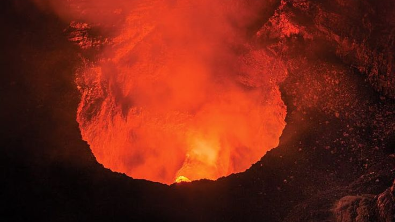 Nicaragua येथील Masaya Volcano ही अशी ज्वालामुखी आहे, जिच्या संबंधित असे म्हंटले जाते की हा पाताळात जाण्याचा मार्ग आहे. 
