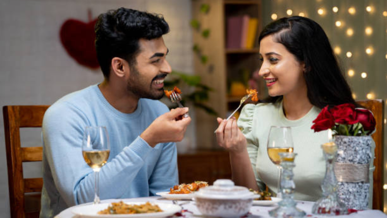स्वतःला फिट ठेवायला हवे