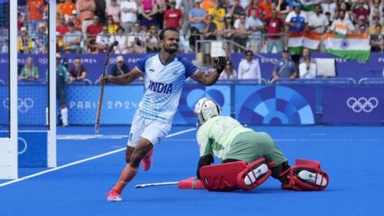 भारताचा ऑलिम्पिक मेडलिस्टने हॉकीला केला अलविदा! क्रिडा विश्वात उडाली खळबळ