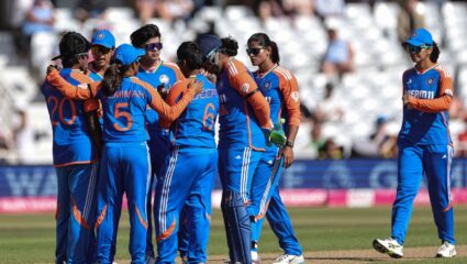 IND vs ENG : टीम इंडीयाची विजयी सुरुवात! इंग्लडला 97 धावांनी केलं पराभुत, वाचा सामन्याचा अहवाल