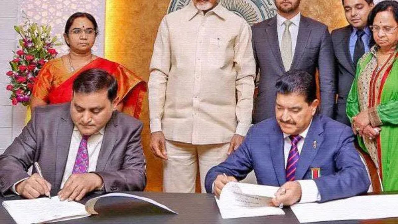 सर्व काही ठीक चालले होते पण २०१९ नंतर परिस्थिती इतकी बदलली की श्रीमंतीने भरलेले त्यांचे हे विश्व एका क्षणातच जमिनीवर आपटले. खरंतर, २०१९ मध्ये, युकेस्थित फर्म मडी वॉटर्सने एका ट्विटमध्ये बीआर शेट्टी यांच्या कंपन्यांवर गंभीर आरोप केले होते. मडी वॉटर्स कार्सन ब्लॉक नावाच्या एका शॉर्ट सेलरद्वारे चालवले जात होते. या शॉर्ट सेलर कंपनीने ट्विट करून एक अहवाल सादर केला, ज्यामध्ये असे सांगण्यात आले की बीआर शेट्टी यांच्या कंपनीवर १ अब्ज डॉलर्सचे कर्ज आहे, जे त्यांनी लोकांपासून आणि त्यांच्या गुंतवणूकदारांपासून लपवून ठेवले आहे. 
