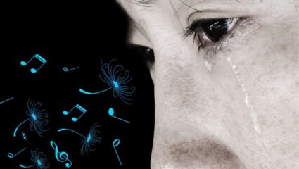 जगातील सर्वात दुर्दैवी गाणं ज्याला ऐकताच 100 लोकांनी दिला जीव, याला ऐकण्याची घोडचूक पडेल महागात