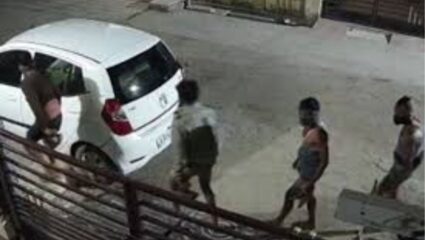 Solapur Crime: पुन्हा चड्डी गॅंग सक्रिय! काळा टी-शर्ट, तोंडाला कपडा, हातात घरफोडीसाठी लागणारं सामान आणि….