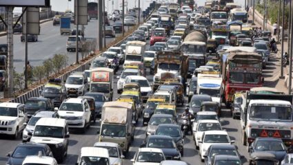 वाहतूक कोंडी संपवण्यासाठी १ कोटींची ऑफर! काय आहे नेमकं प्रकरण?