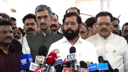 Eknath Shinde : 18000 शाळा होणार बंद? विधान परिषदेमध्ये एकनाथ शिंदेंनी स्पष्टच सांगितले
