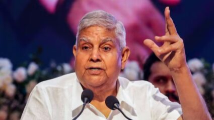 जगदीप धनखड यांनी उपराष्ट्रपतींच्या अधिकृत निवासातून हलवला मुक्काम; या राजकीय नेत्याच्या फार्म हाऊसवर राहणार