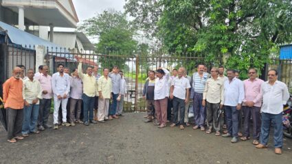 Karjat News : आमदार थोरवेंच्या भाच्याकडून कामगारांची फसवणूक, बंद पडलेल्या कंपनीच्या भुखंड खरेदी विक्रीतून नफेबाजी?