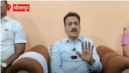 “उद्धव ठाकरेंचे अस्तित्व पणाला लागलेलं”; भाजपच्या संकटमोचकाच वक्तव्य