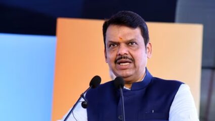 Maharashtra Mega Bharti : तरुणांनो तयारीला लागा! राज्यात रिक्त पदांसाठी लवकरच ‘मेगा भरती’, देवेंद्र फडणवीसांची मोठी घोषणा