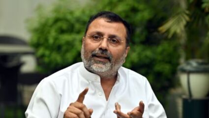 “रशियाकडून फंडिंग घेत काँग्रेसने देशाला गुलाम बनवलं”; निशिकांत दुबे यांचे काँग्रेसवर खळबळजनक आरोप
