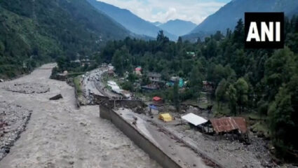 Monsoon Alert: हिमाचलमध्ये पावसाचा रुद्रावतार; तब्बल 11 ठिकाणी ढगफुटी अन्…; चार दिवस अक्षरश: धुवून काढणार