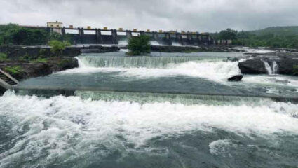 मान्सूनचे आगमन मात्र पुणे अजूनही तहानलेलेच! ऐन पावसाळ्यात तब्बल 1,300 टँकरने होतोय पाणीपुरवठा