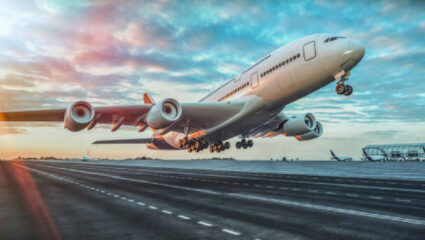 Mumbai Plane Accident Breaking: मुंबई एअरपोर्टवर मोठा अपघात! मालवाहू ट्रकची विमानाला धडक अन्…