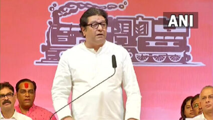Raj Thackeray Live: “तुमच्या कानशिलात मारली का? अजून मारली…”; मराठीच्या मुद्द्यावरून मीरा-भाईंदरमधून राज ठाकरे कडाडले